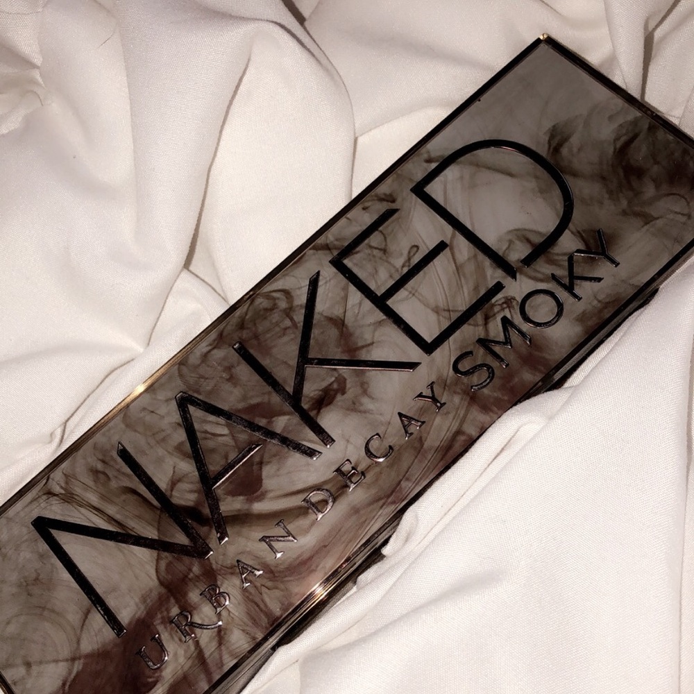 Urban Decay Naked Smoky pallet!